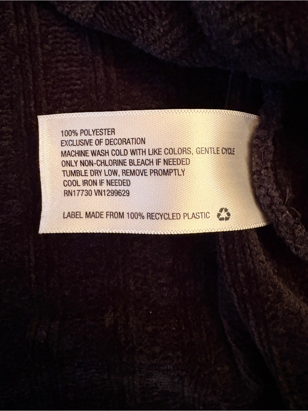 Knox Rose Black Chenille Sweater With Crochet Cut Out Sleeve Size XL Dark Boho - Picture 11 of 11